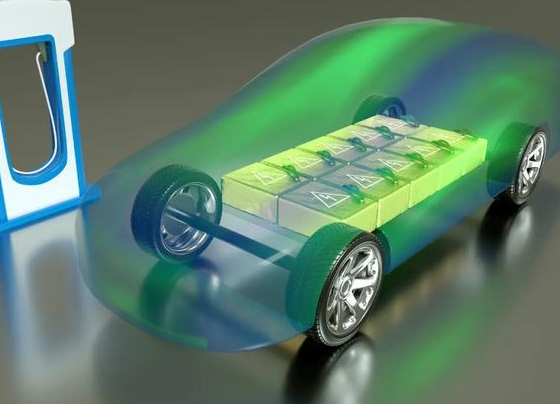 李想: 兼并重组对社会损失比企业倒闭小